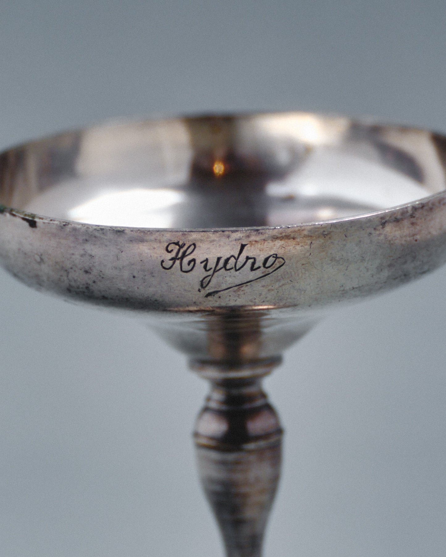 SET OF 6 SILVER-PLATED METAL CHAMPAGNE GLASSES