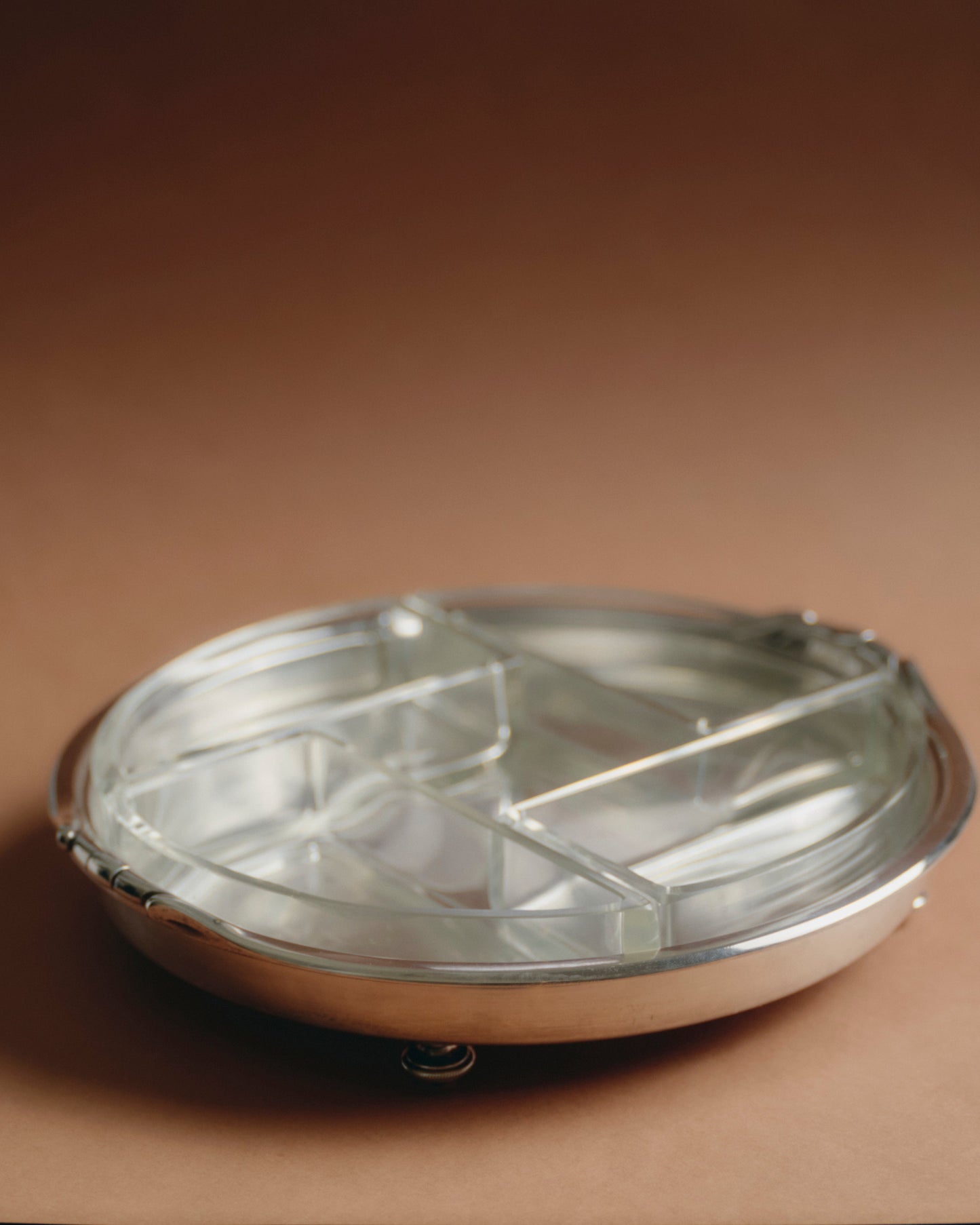 Art Deco silver-plated hors d'oeuvre dish, 1930s