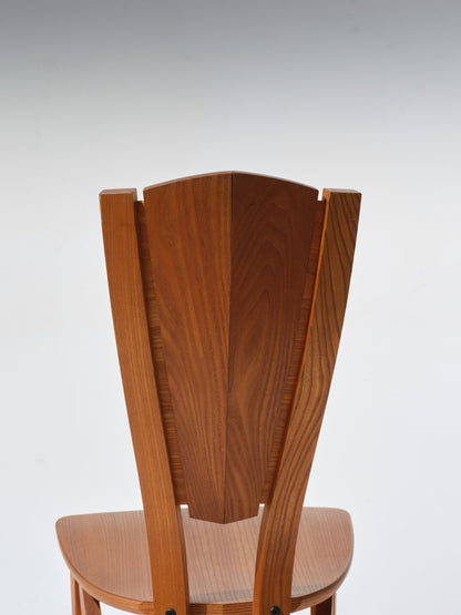 SOLID ELM CHAIR, SELTZ HOUSE, 1980s