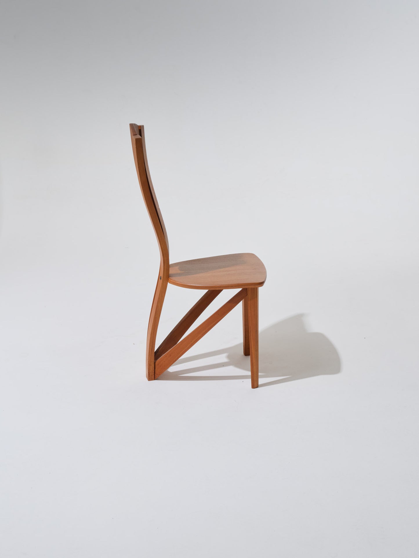 SOLID ELM CHAIR, SELTZ HOUSE, 1980s