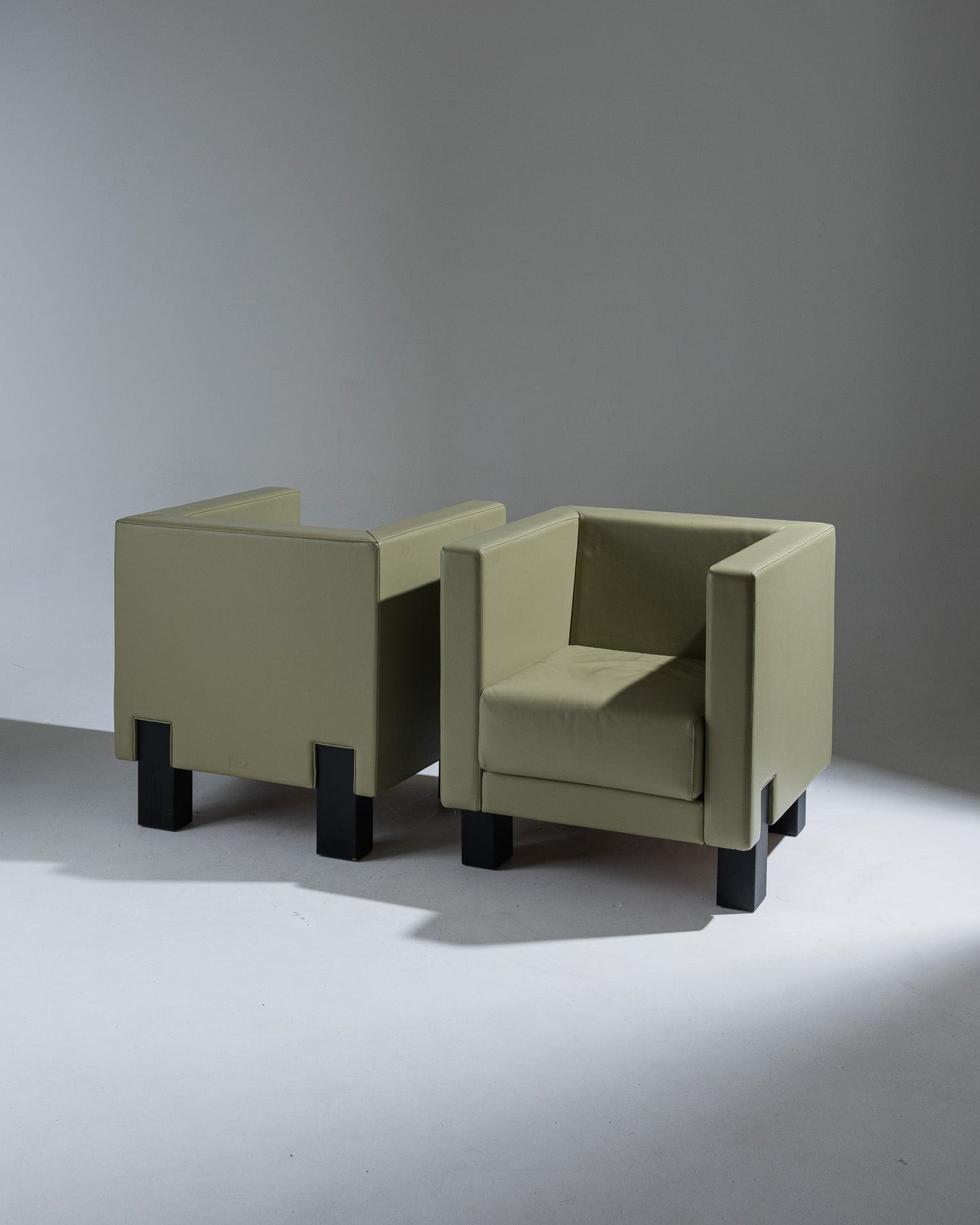 PAIRE DE FAUTEUILS MOJO, SHIGERU UCHIDA, 1990s