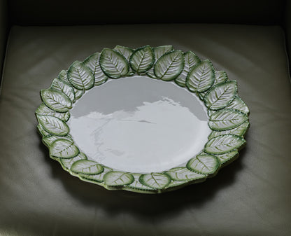 DECORATIVE PLATE