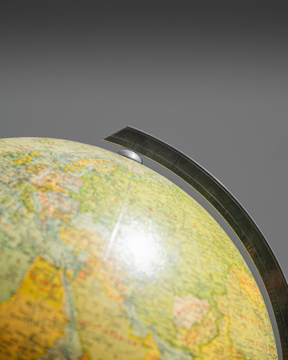 LUMINOUS EARTH GLOBE