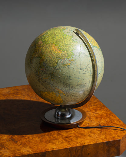 LUMINOUS EARTH GLOBE