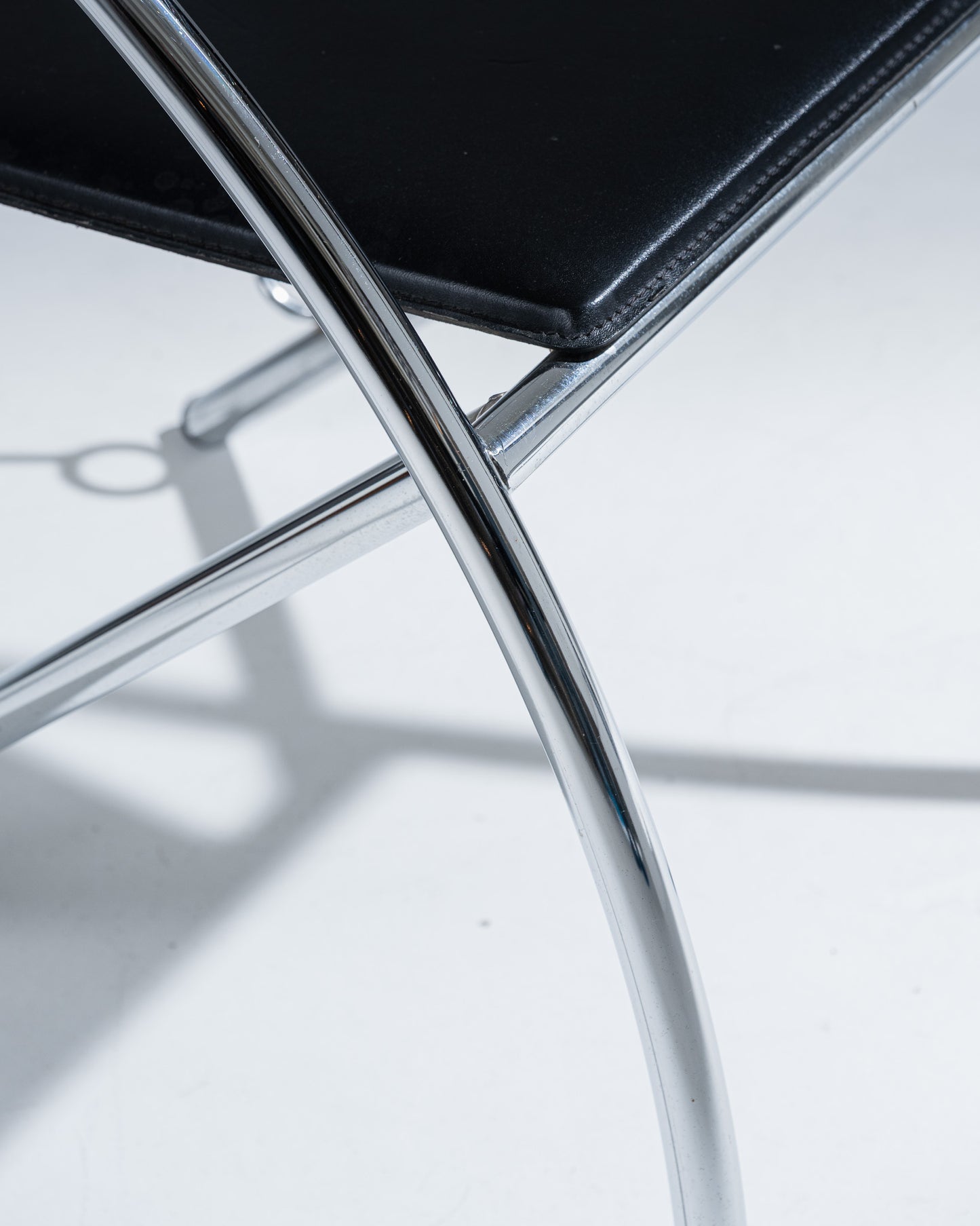 CHAISE EN CUIR NOIR ET ACIER INOXYDABLE, KARE DESIGN, 1980s