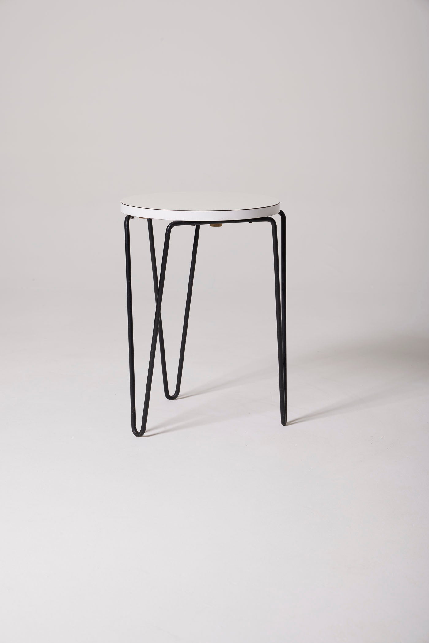 Knoll model 75 tripod stool 