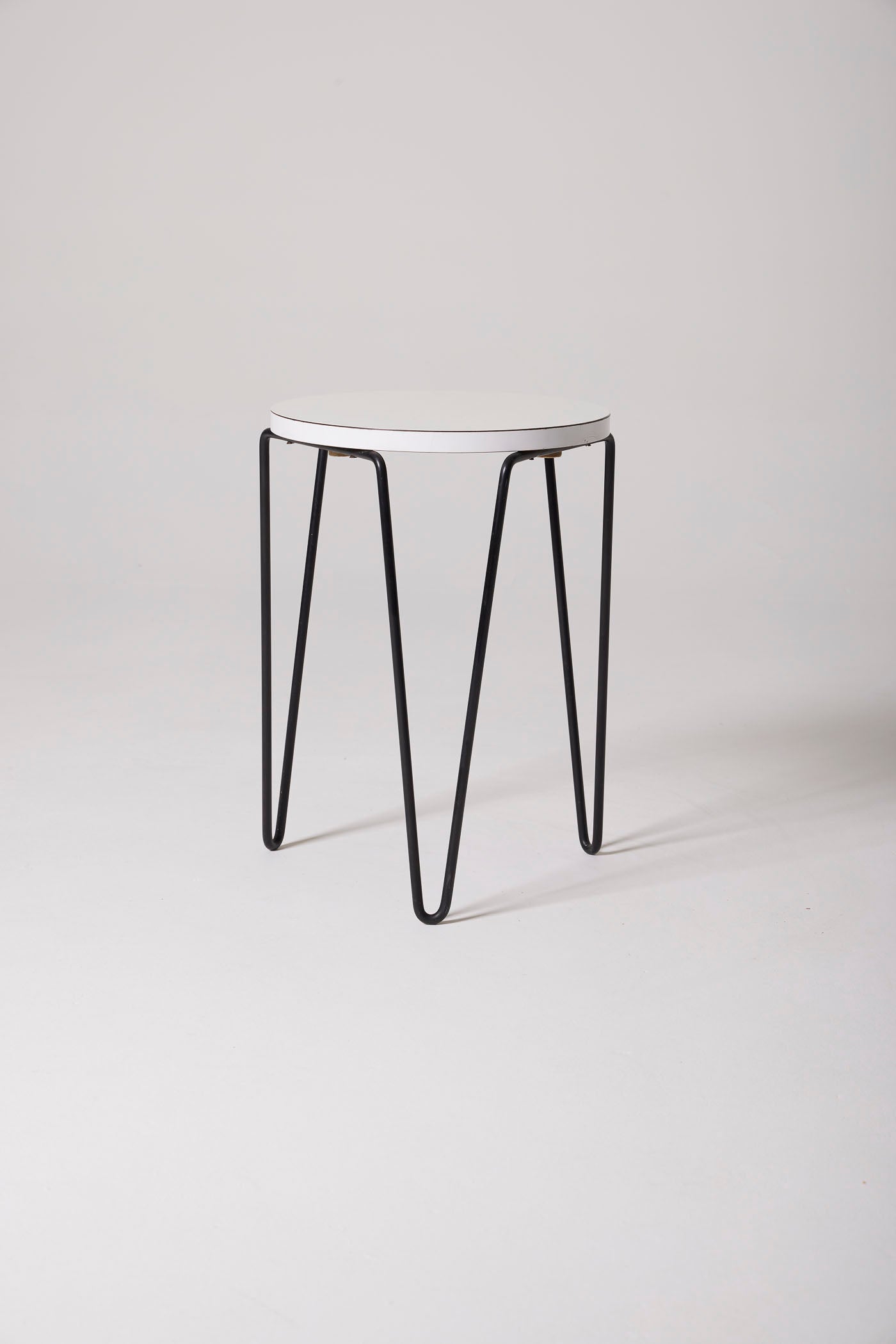 Knoll model 75 tripod stool 