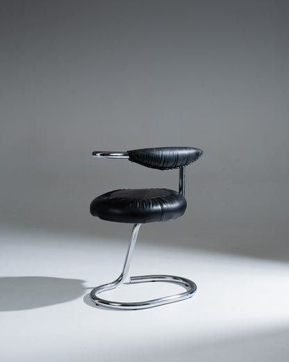 PAIR OF GIOTTO STOPPINO COBRA CHAIRS, 1970s