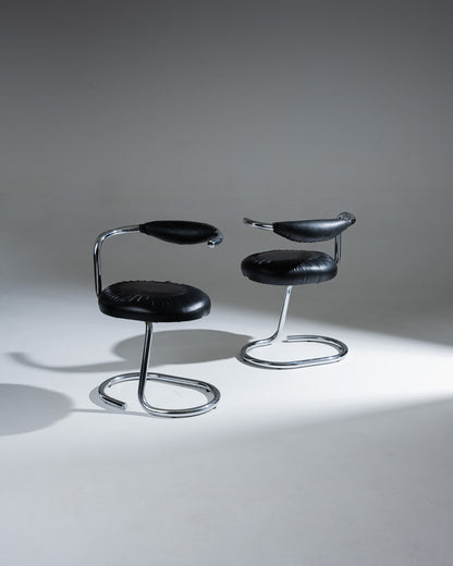 PAIR OF GIOTTO STOPPINO COBRA CHAIRS, 1970s