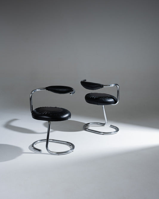 PAIR OF GIOTTO STOPPINO COBRA CHAIRS, 1970s