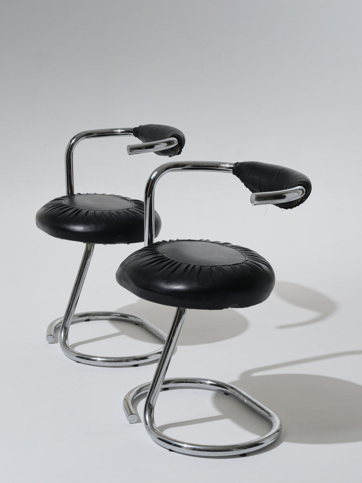 COBRA CHAIR, GIOTTO STOPPINO, 1970s