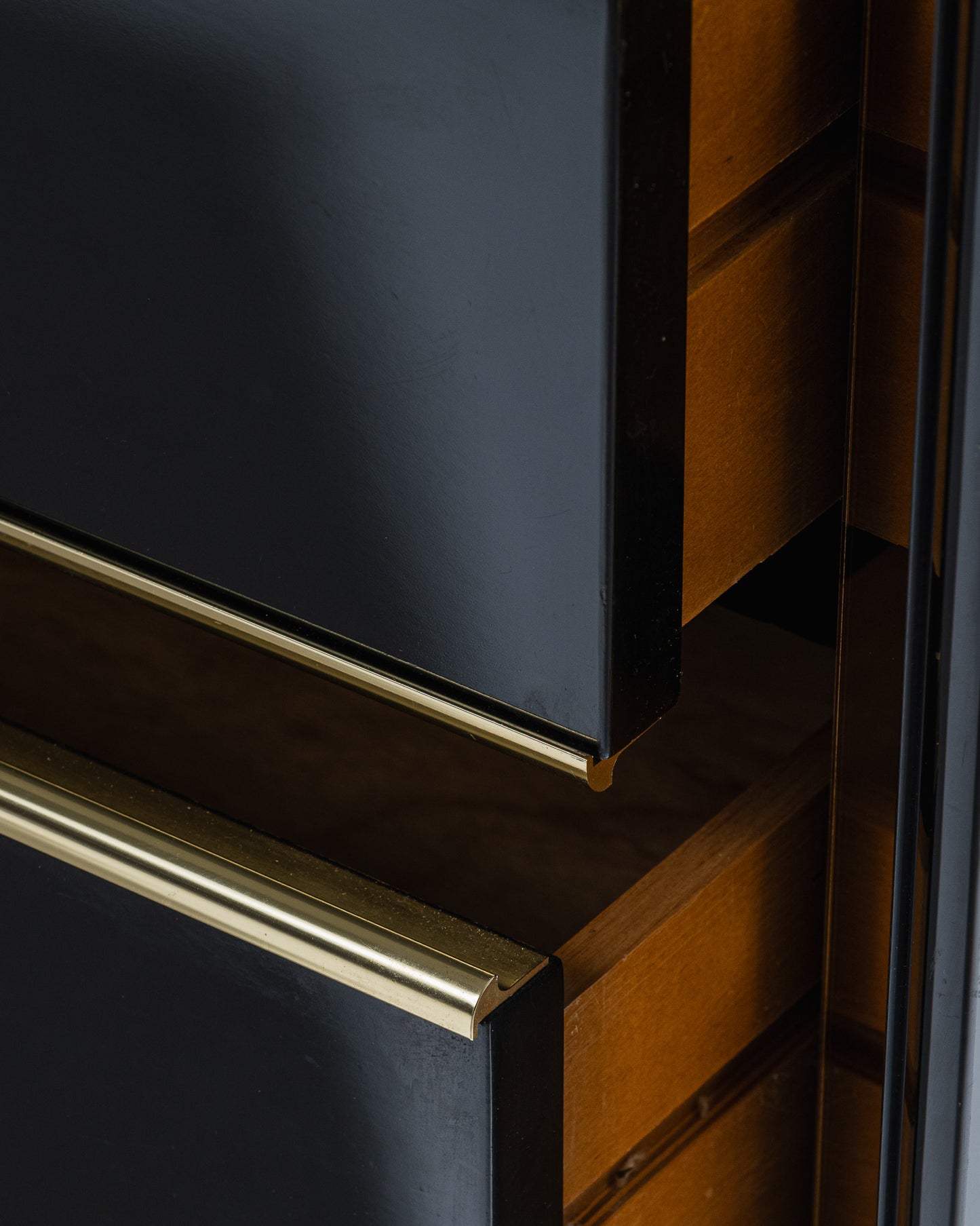 COMMODE NOIRE, SANDRO PETTI, 1970s