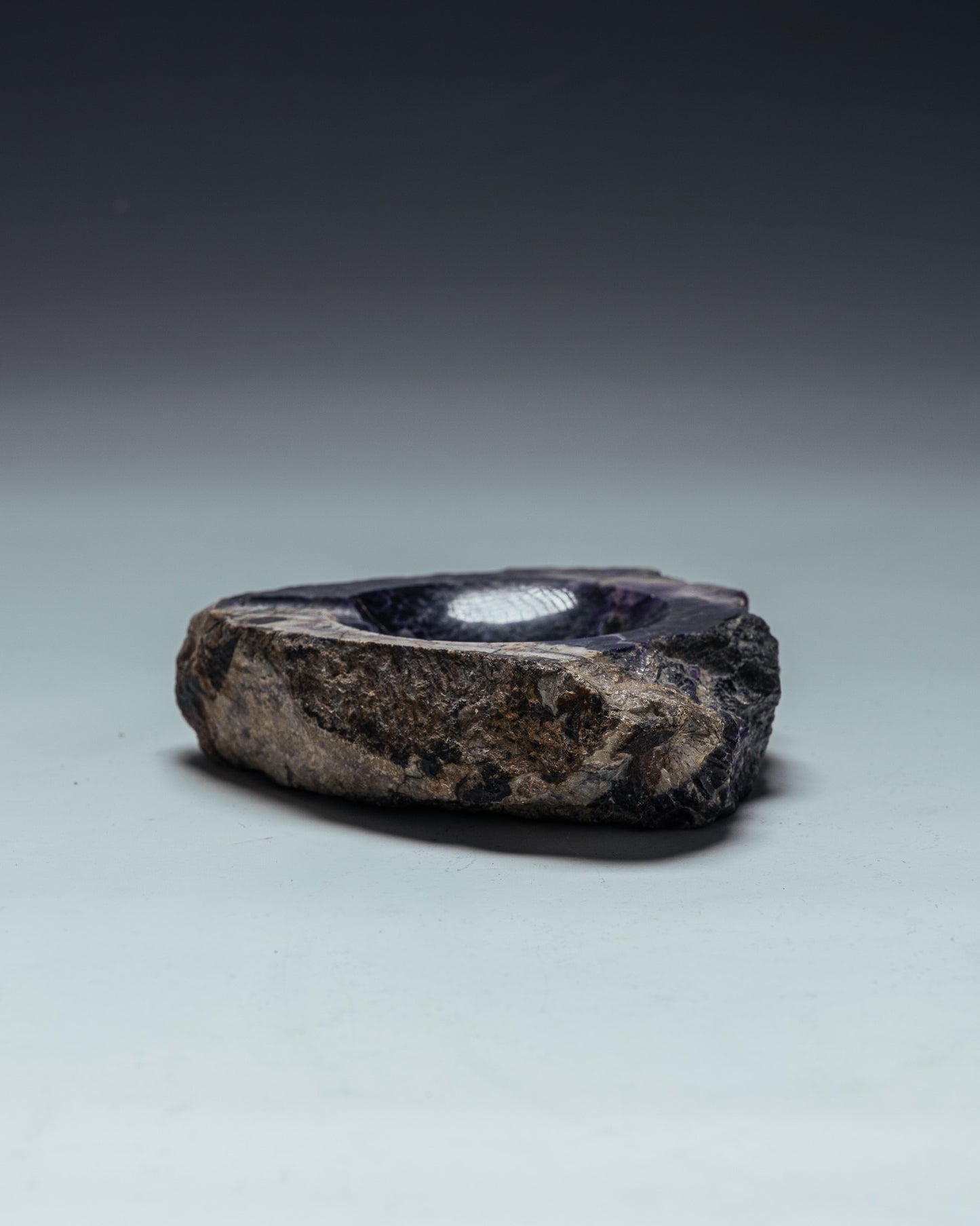 CENDRIER EN AMÉTHYSTE