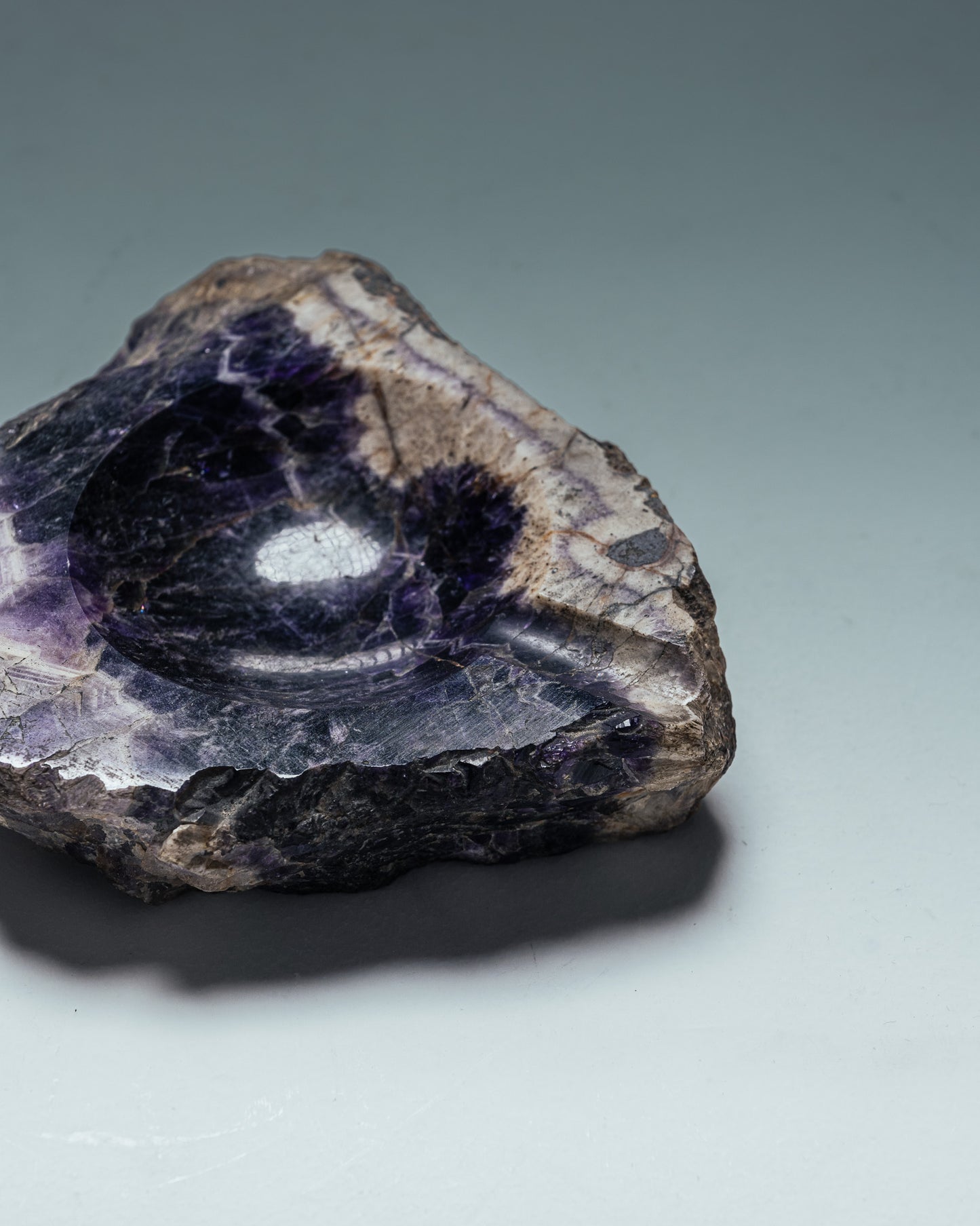 CENDRIER EN AMÉTHYSTE