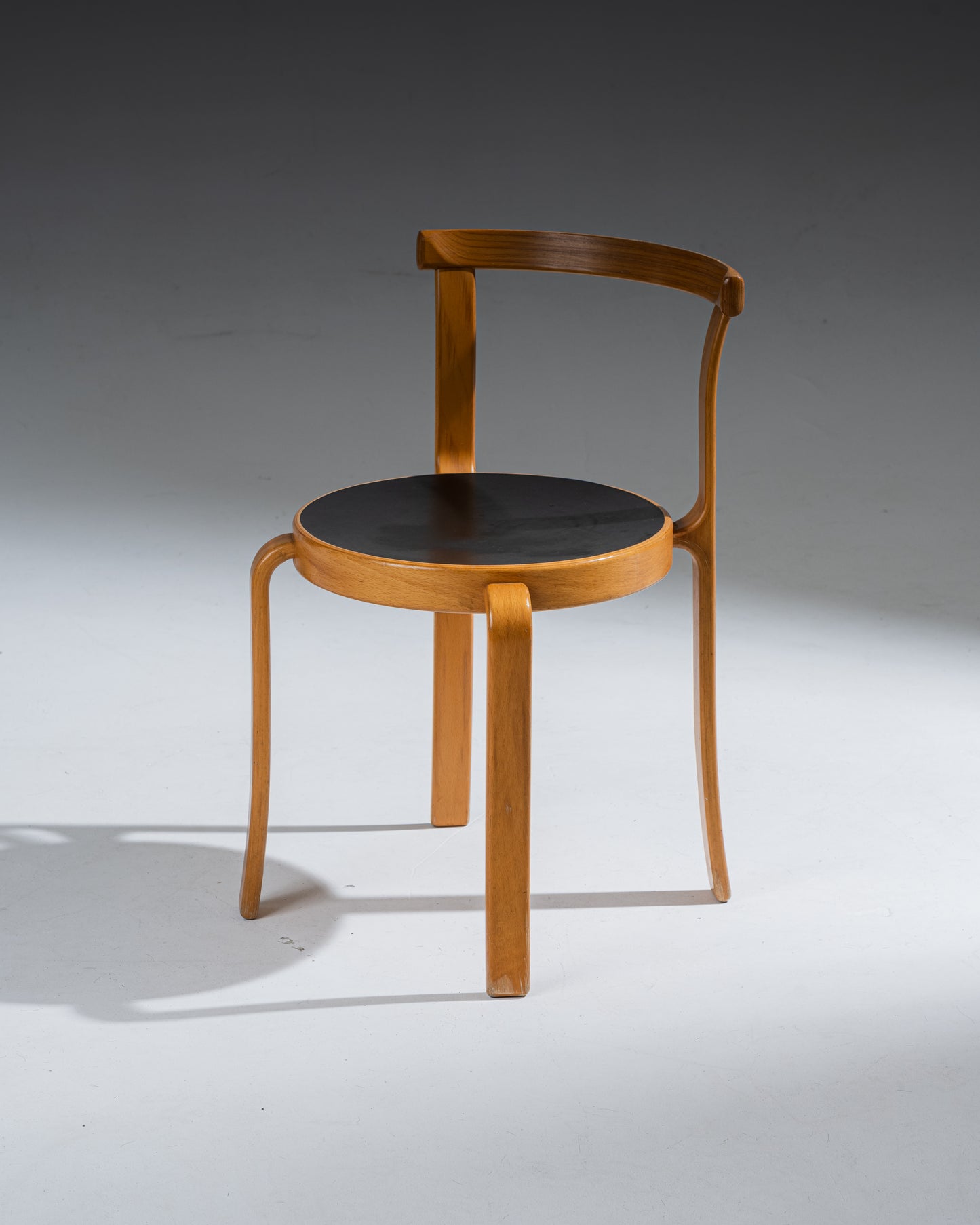 8000 SERIES CHAIR, MAGNUS OLESEN, 1980s