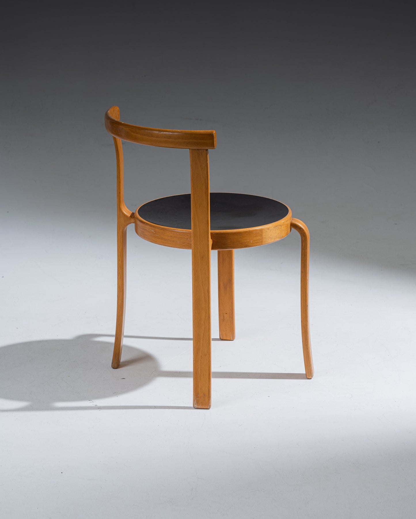 8000 SERIES CHAIR, MAGNUS OLESEN, 1980s