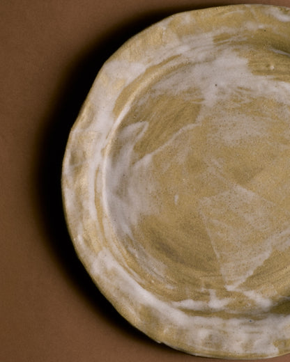 GLAZED STONEWARE PLATE