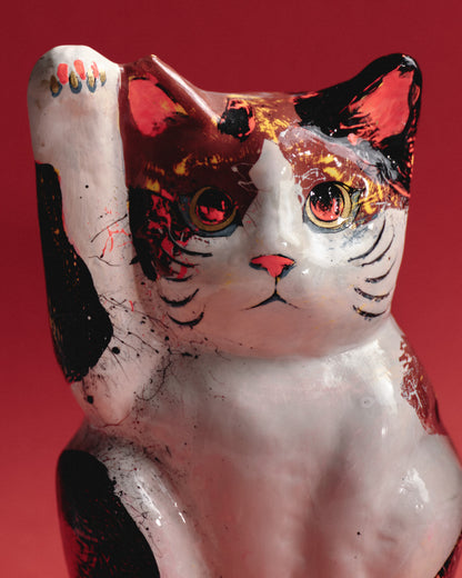 SCULPTURE DE PAIRE DE CHATS JAPONAIS EN PAPIER MÂCHÉ