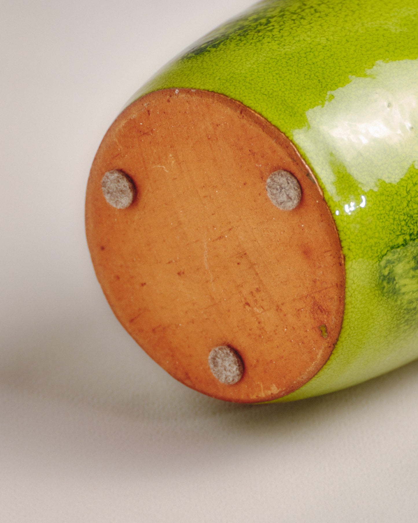 VASE BOUTEILLE EN CÉRAMIQUE