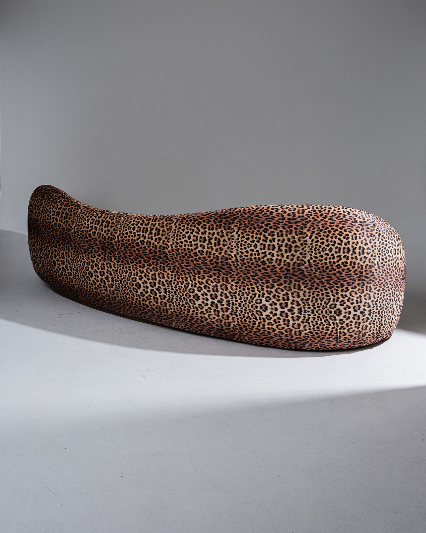 LEOPARD SOFA