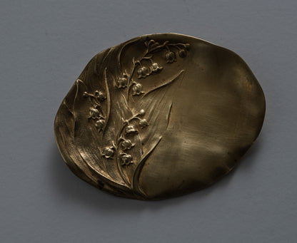 ART NOUVEAU GILT BRONZE TRINKET TRAY