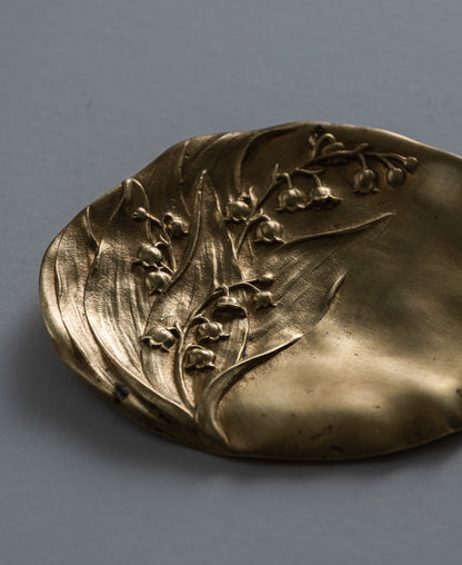 ART NOUVEAU GILT BRONZE TRINKET TRAY