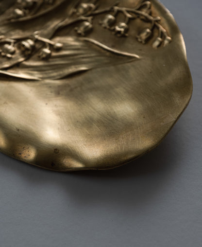 ART NOUVEAU GILT BRONZE TRINKET TRAY