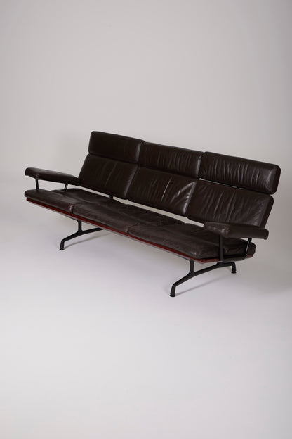 Charles and Ray Eames Sofa, anni '80