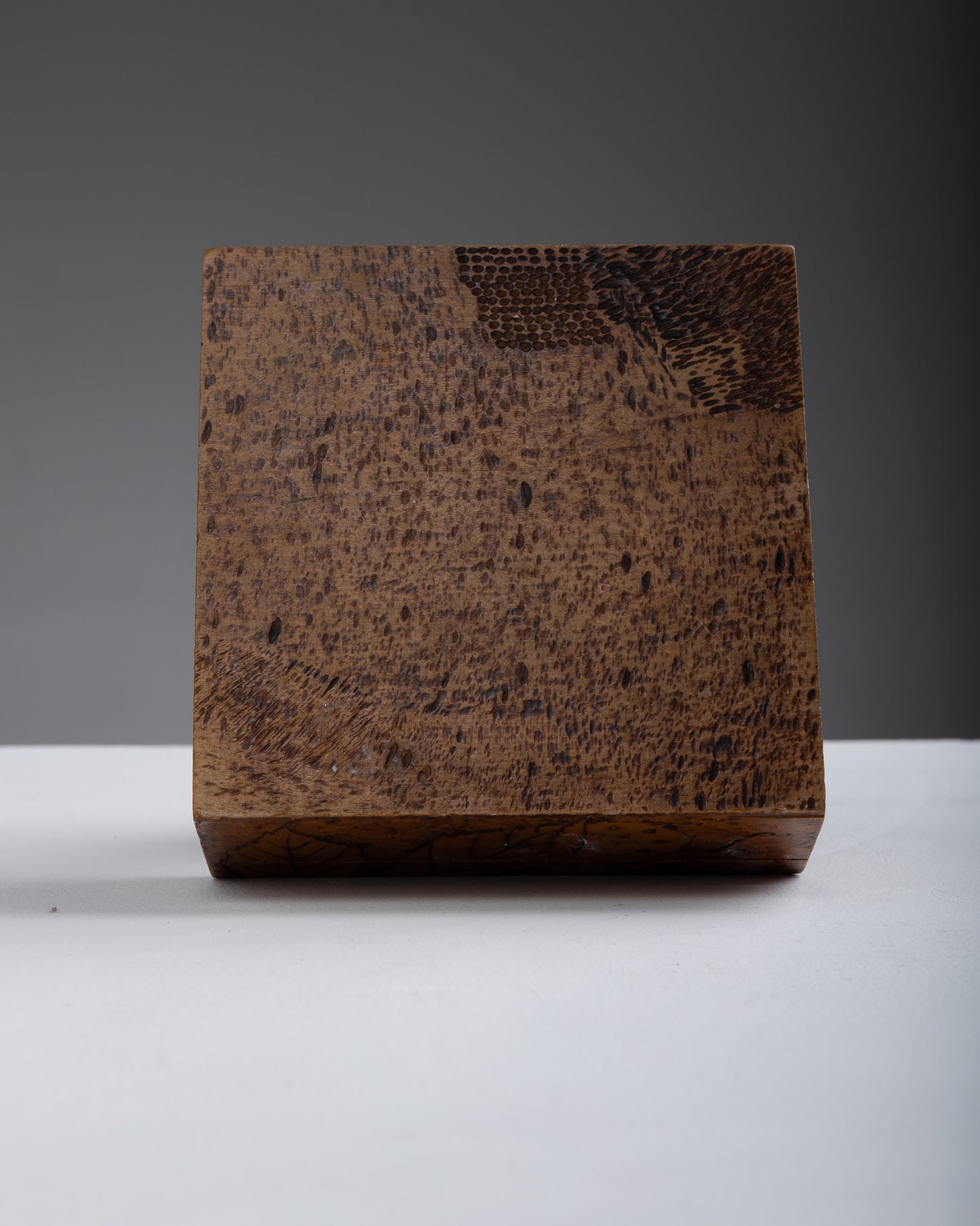 DECORATIVE WOODEN BOX, ART DECO, 1930s