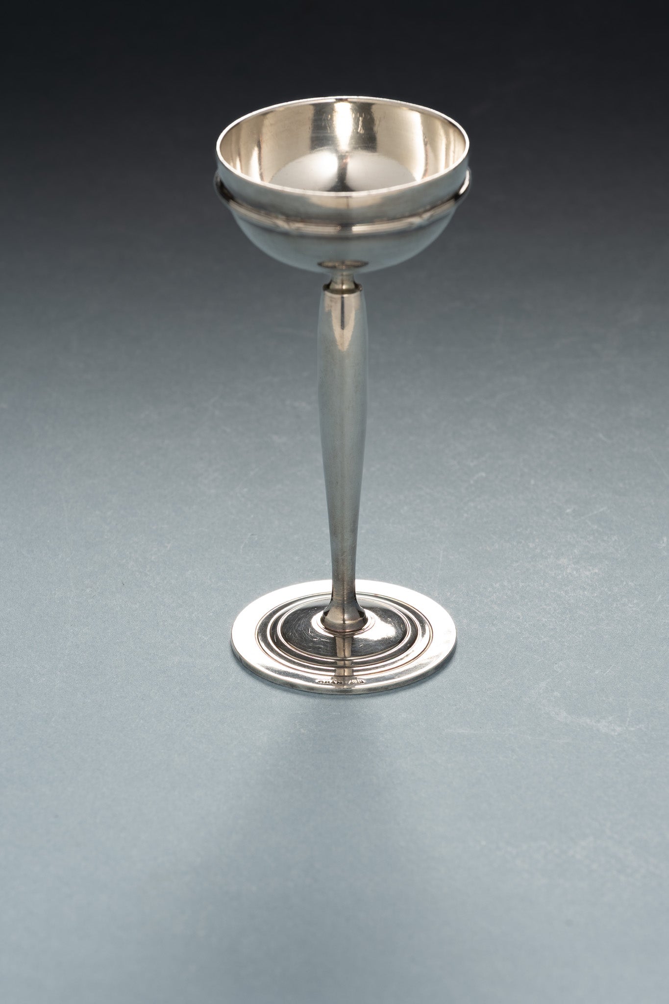 SET DE 6 COQUETIERS ART DÉCO EN MÉTAL ARGENTÉ, 1930s