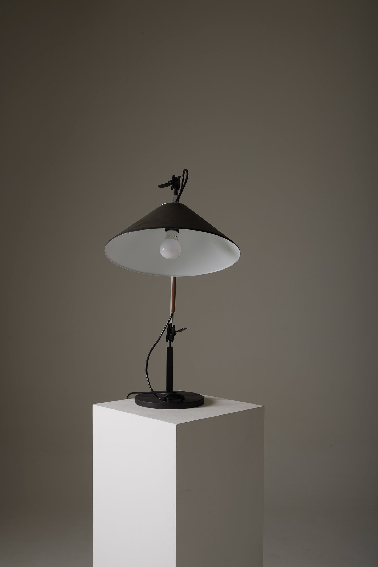 ENZO MARI AND GIANCARLO FASSINA LAMP, 1970s