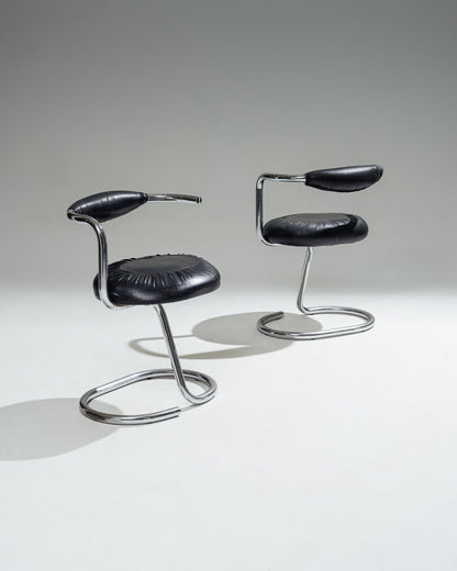 PAIRE DE CHAISES 'COBRA', GIOTTO STOPPINO, 1970s