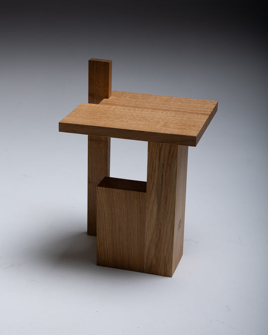 Oak Stool S4-02
