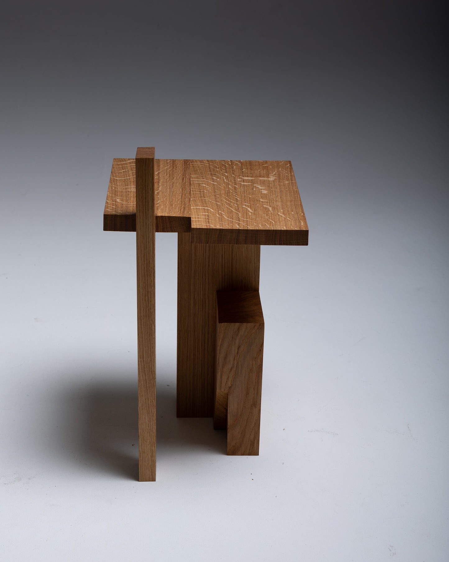 Oak Stool S4-02
