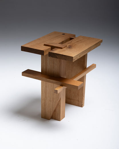 Oak Stool S4-03