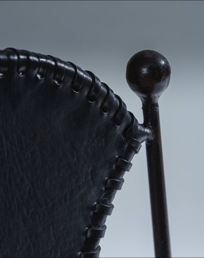 CHAISE EN CUIR ET MÉTAL, 1970s