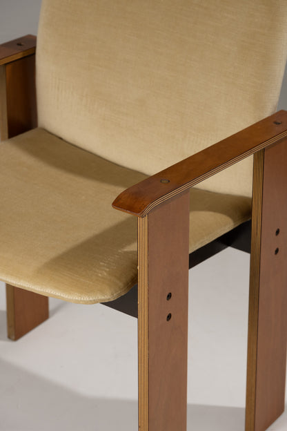 SET OF 4 WOOD AND VELVET CHAIRS, 1970s