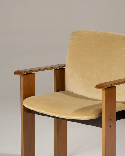 SET OF 4 WOOD AND VELVET CHAIRS, 1970s