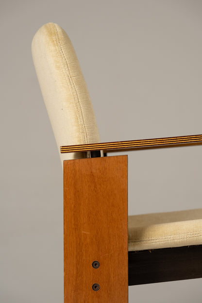 SET OF 4 WOOD AND VELVET CHAIRS, 1970s