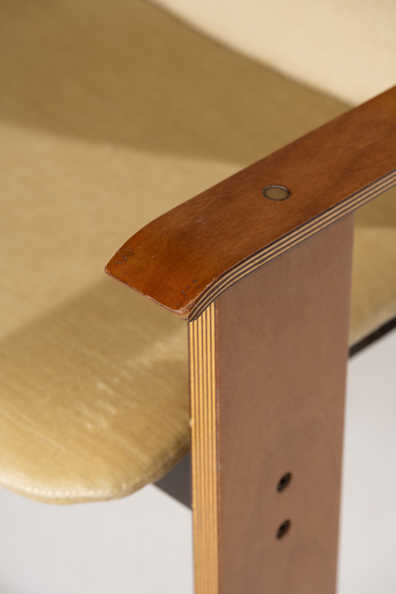 SET OF 4 WOOD AND VELVET CHAIRS, 1970s