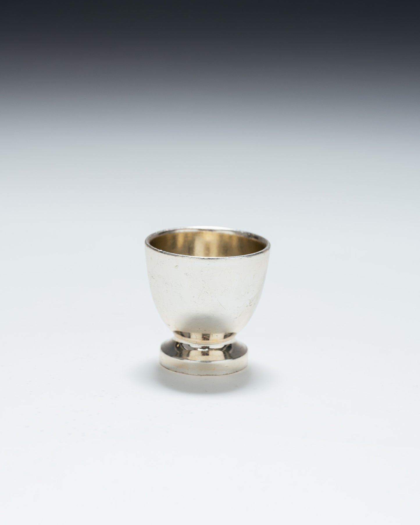 SILVER-PLATED METAL EGG CUP, 1940s