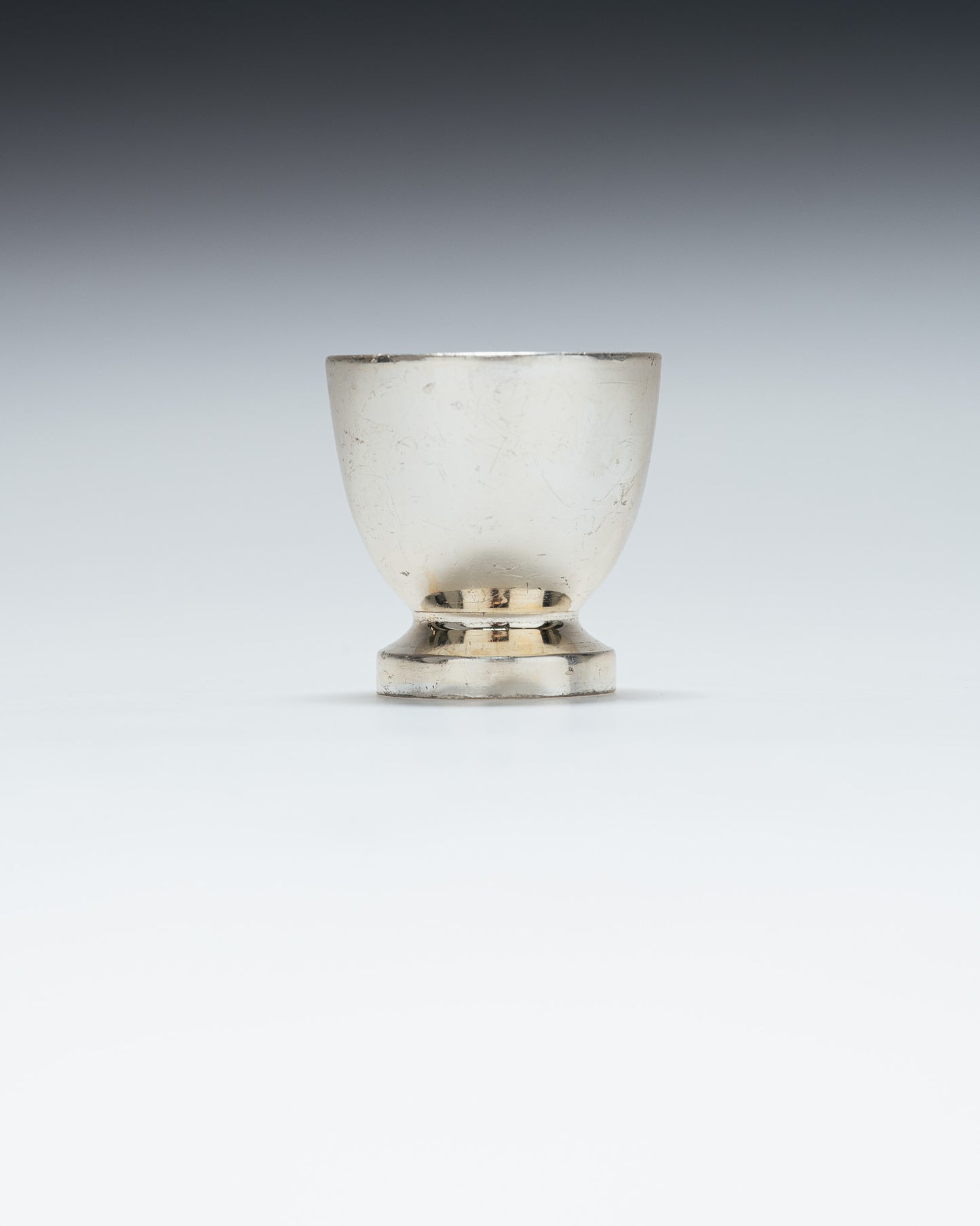SILVER-PLATED METAL EGG CUP, 1940s
