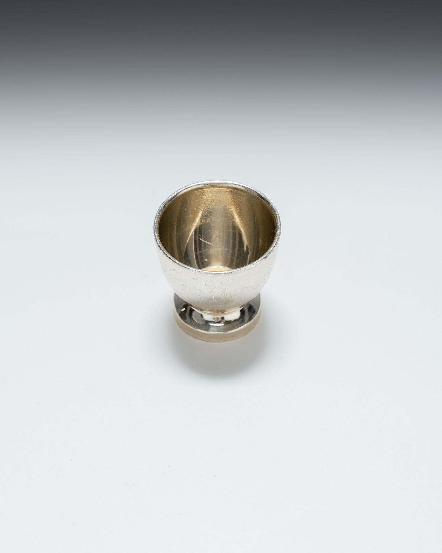 SILVER-PLATED METAL EGG CUP, 1940s