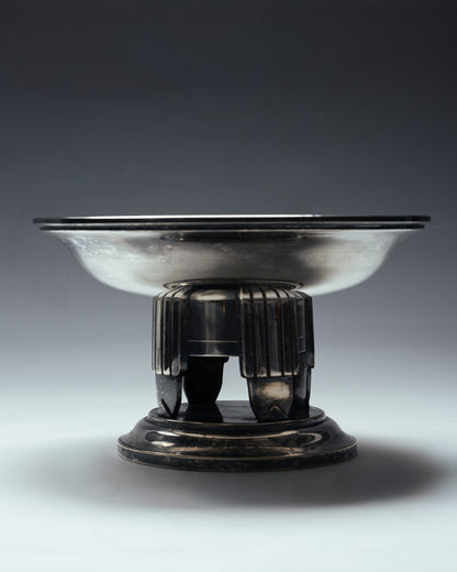 COUPE EN MÉTAL ARGENTÉ, 1930s