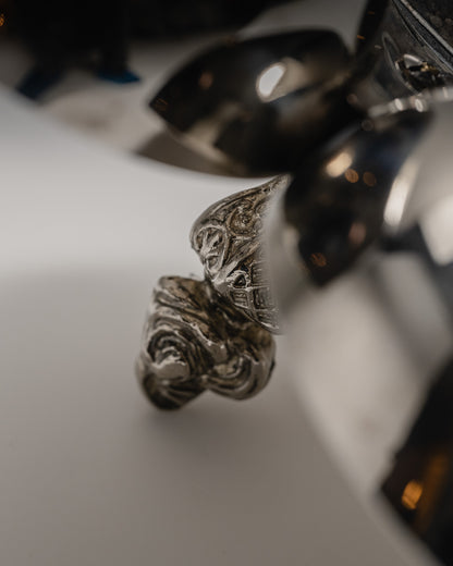 SERVITEUR MENDIANT EN MÉTAL, 1960s