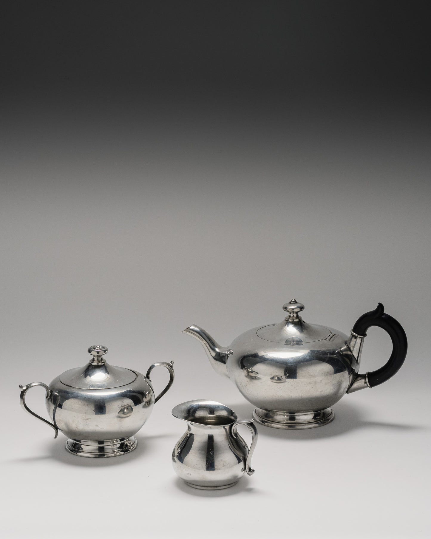 ENSEMBLE À THÉ EN ÉTAIN, 1960s
