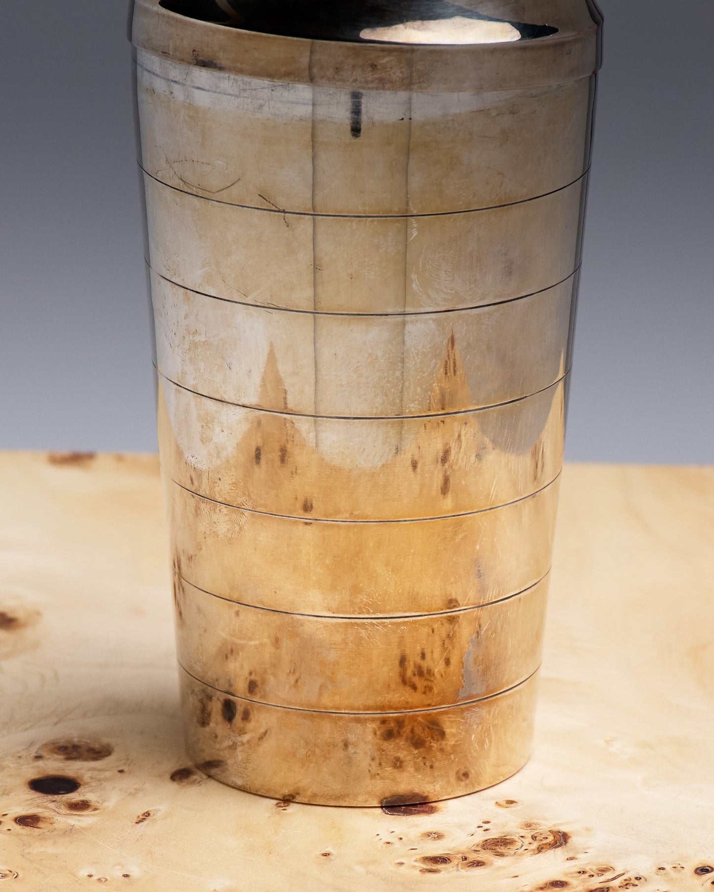 SHAKER EN MÉTAL ARGENTÉ, 1950s