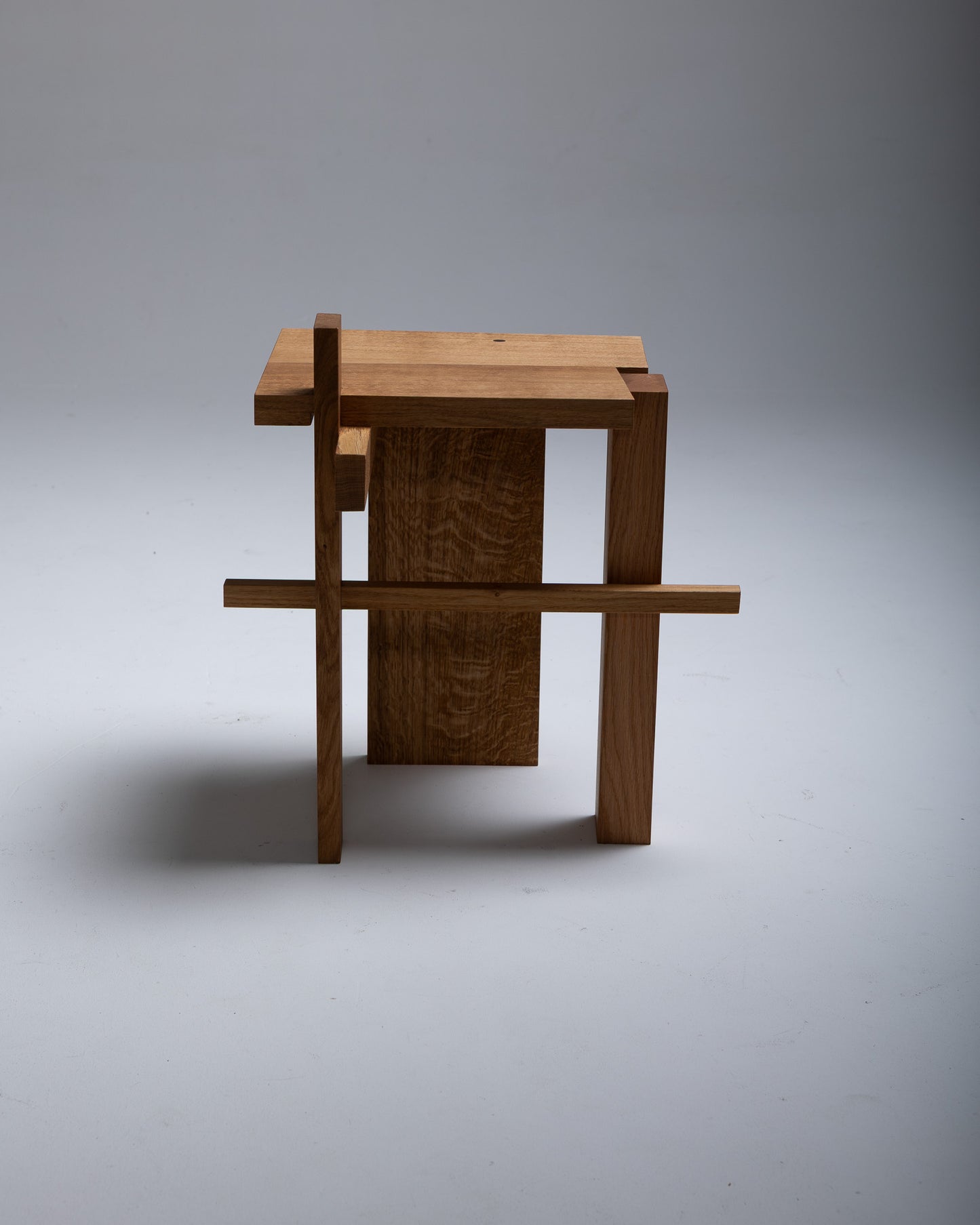 Oak S4-01 Stool