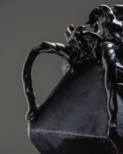 VASE HEAR MY SOUL, SLOW YOUR ASHES