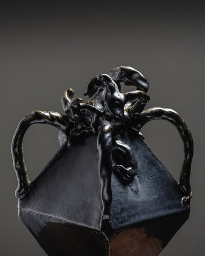 VASE HEAR MY SOUL, SLOW YOUR ASHES